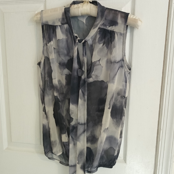 New York & Company Tops - New York & Company Black and Gray Floral Blouse